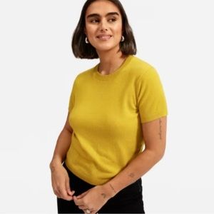 Everlane Womens Sweater Cashmere Tee Short Sleeve Yellow S - Priced to sell! 💸